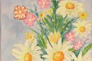 Blumen in grüner Vase