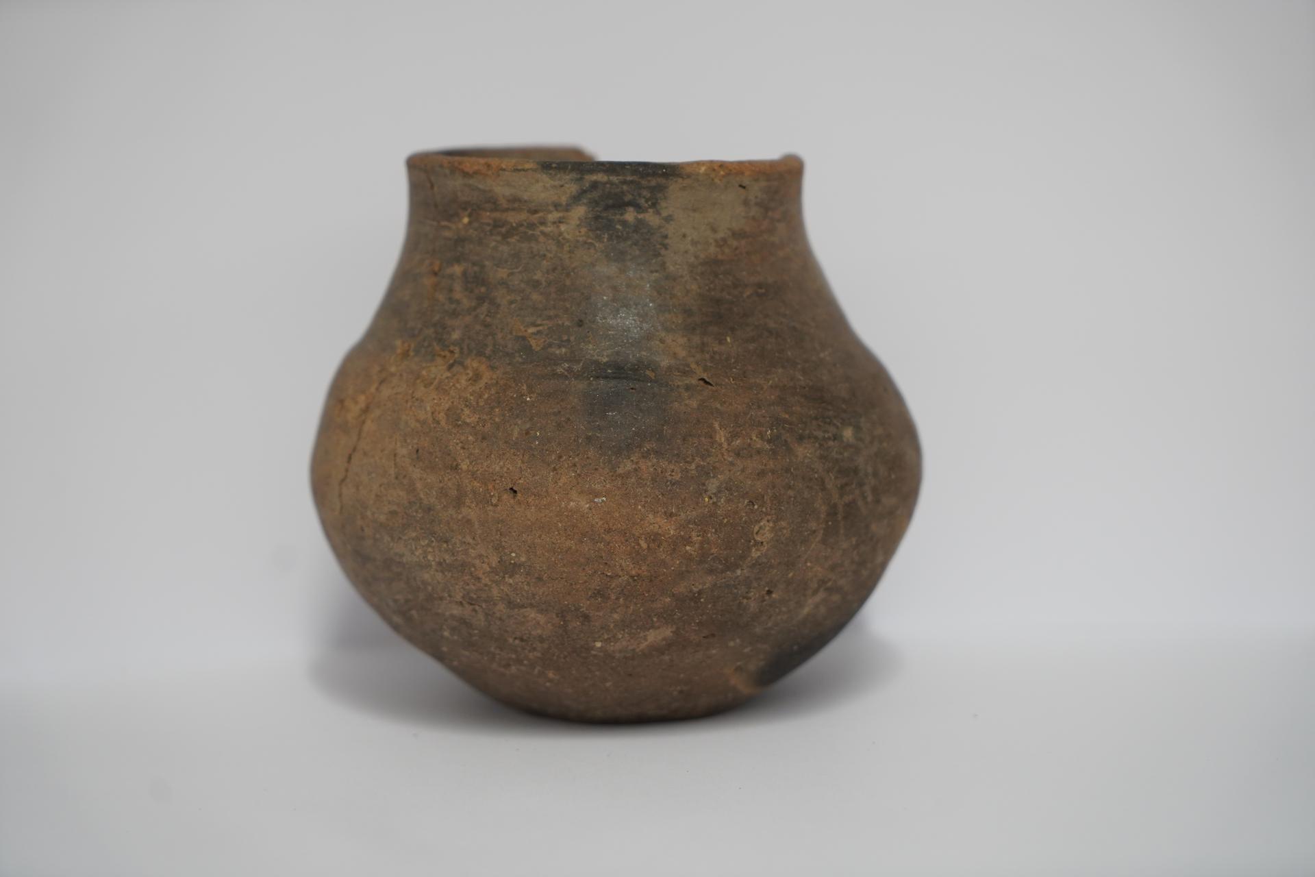 bronzezeitliches Gefäß aus Leithaprodersdorf