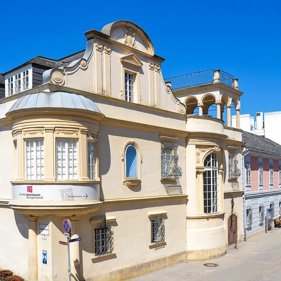 Außenansicht Landesmuseum Burgenland